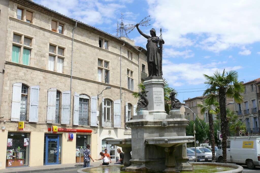 Historical Center Of Pezenas Apartamento Exterior foto